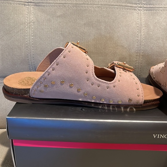 Vince Camuto Daphnee Sandal - Picture 4 of 9